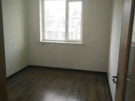 河畔二期精装带阁楼